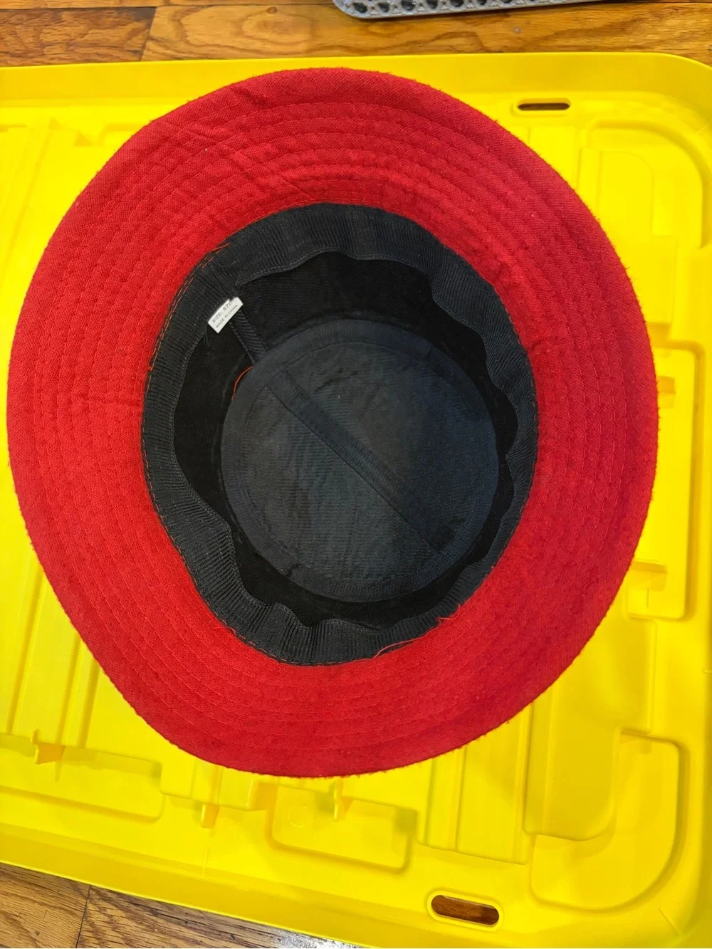 Red Bow Accent Wool Cloche Hat